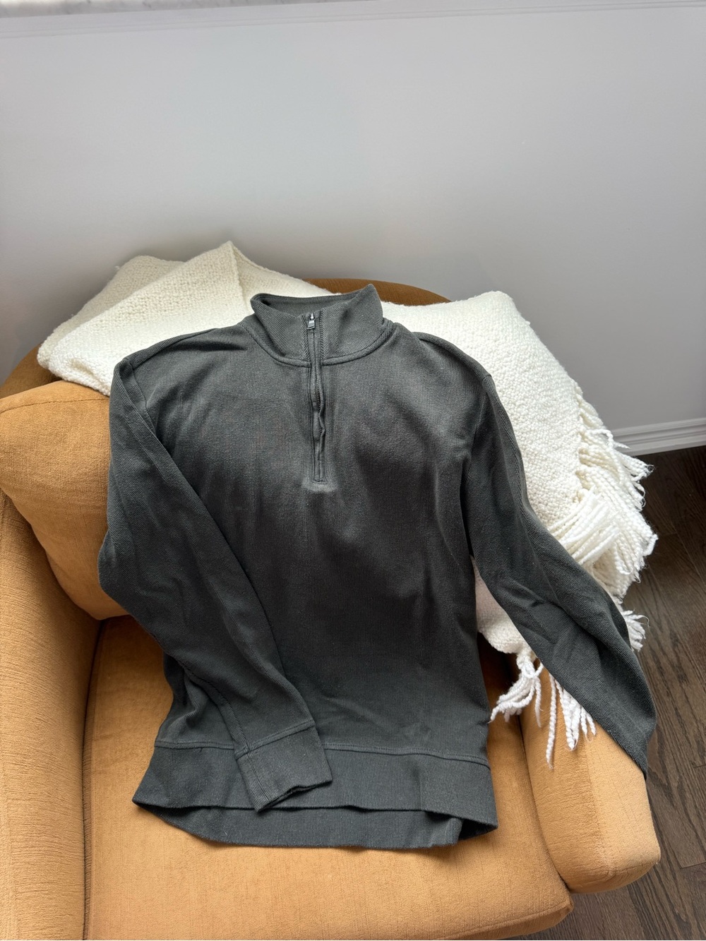 Banana Republic Men's Quarter Zip Sweater